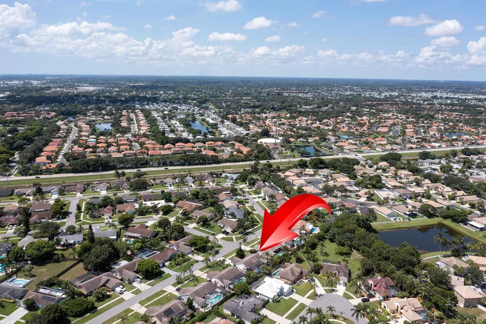35 CEDAR CIRCLE Boynton Beach, FL 33436