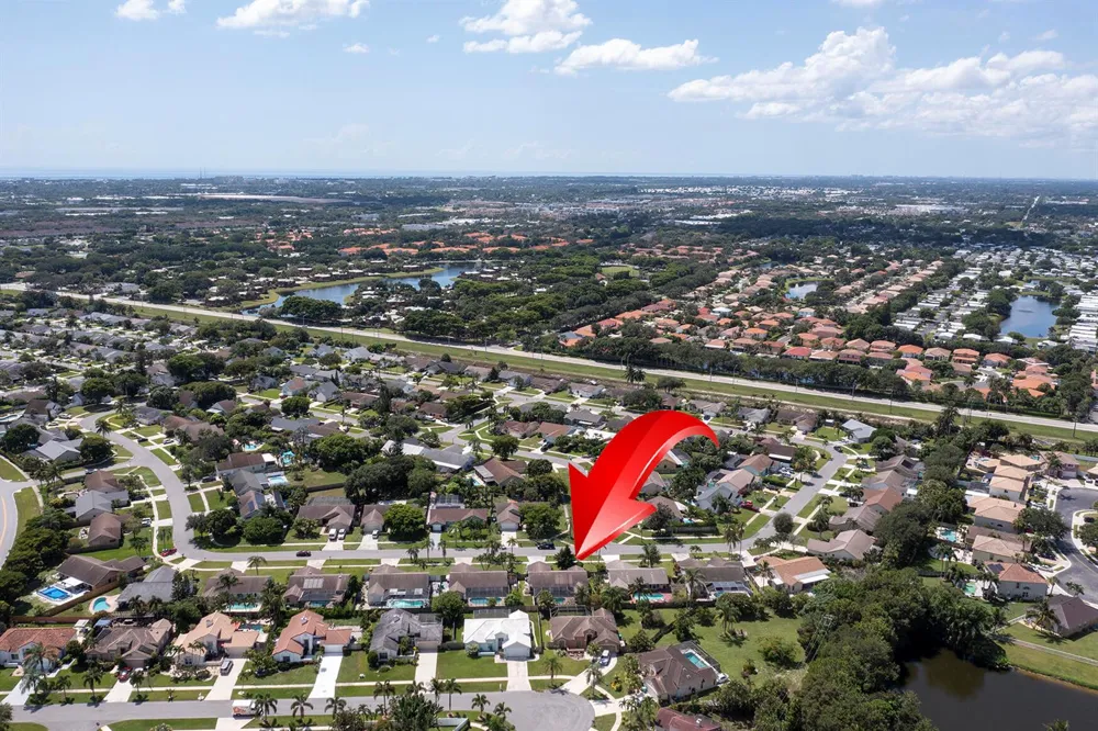 35 CEDAR CIRCLE Boynton Beach, FL 33436