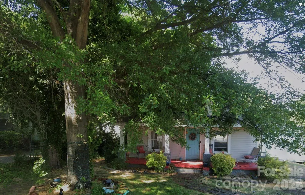 3100 Avalon Avenue Charlotte, NC 28208