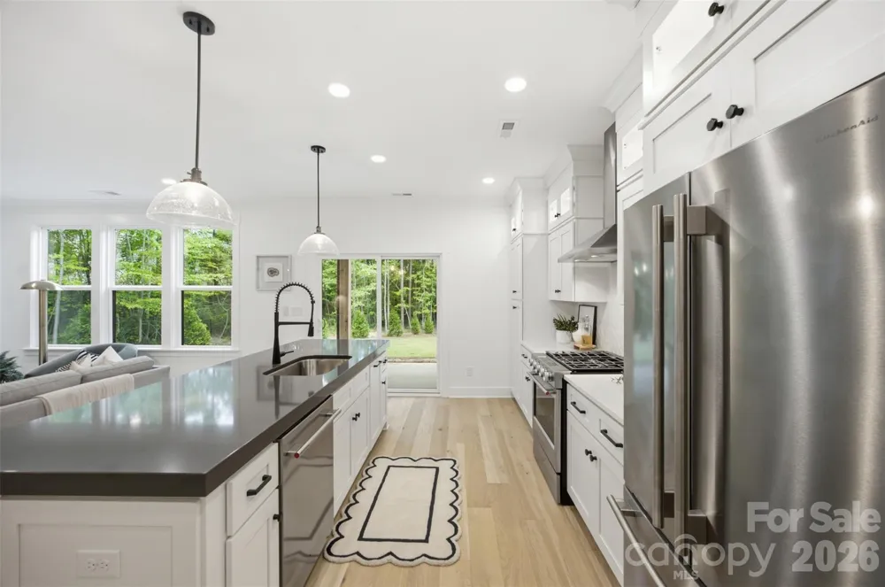 135 Parkdale Drive Belmont, NC 28012