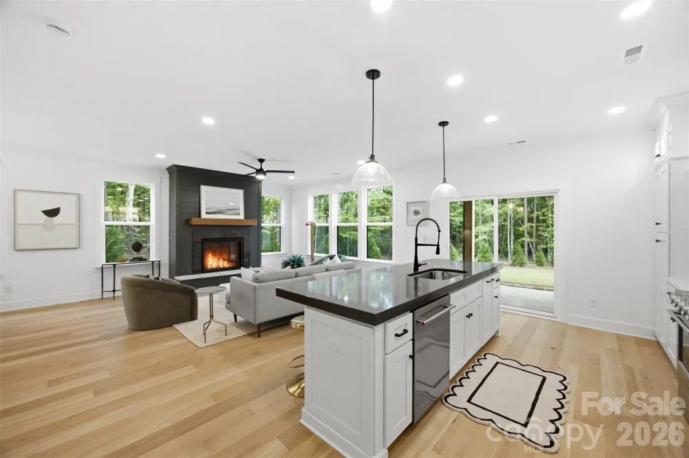 135 Parkdale Drive Belmont, NC 28012