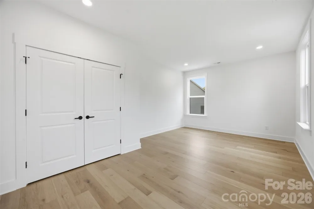 135 Parkdale Drive Belmont, NC 28012