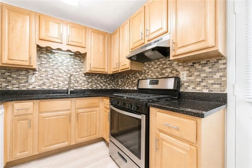 3065 Destin Circle Snellville, GA 30078