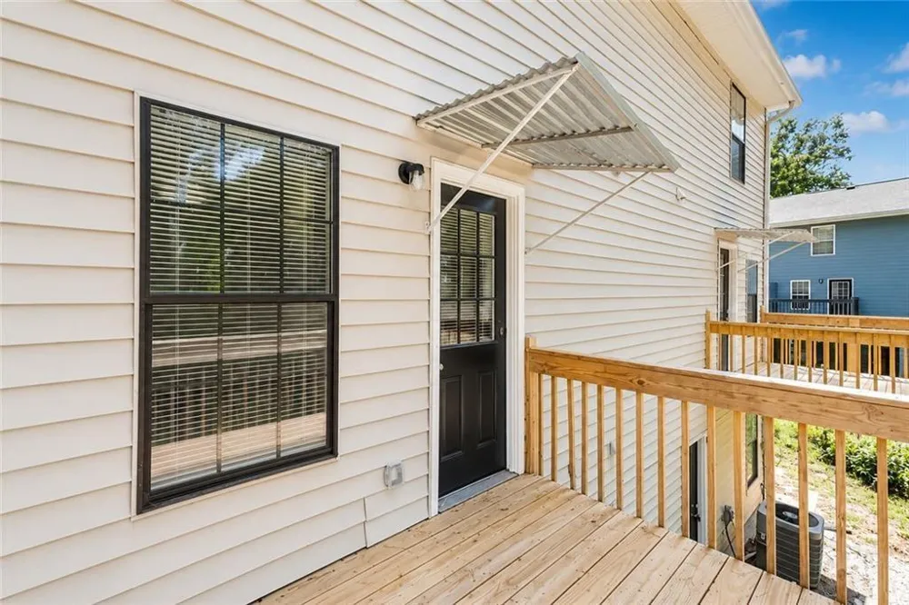 3065 Destin Circle Snellville, GA 30078