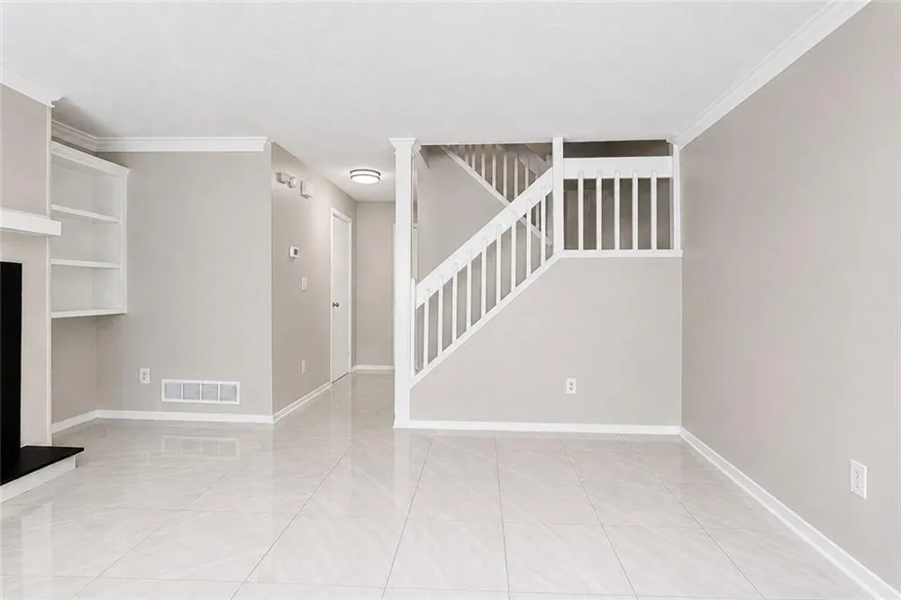 3065 Destin Circle Snellville, GA 30078