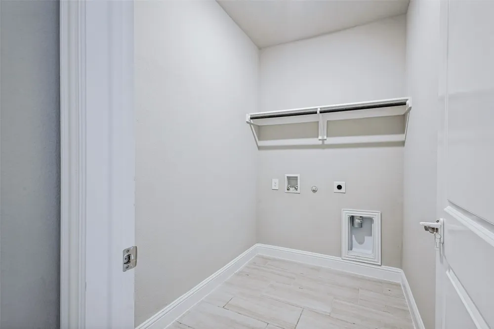 801 McKenna Drive Lowry Crossing, TX 75069