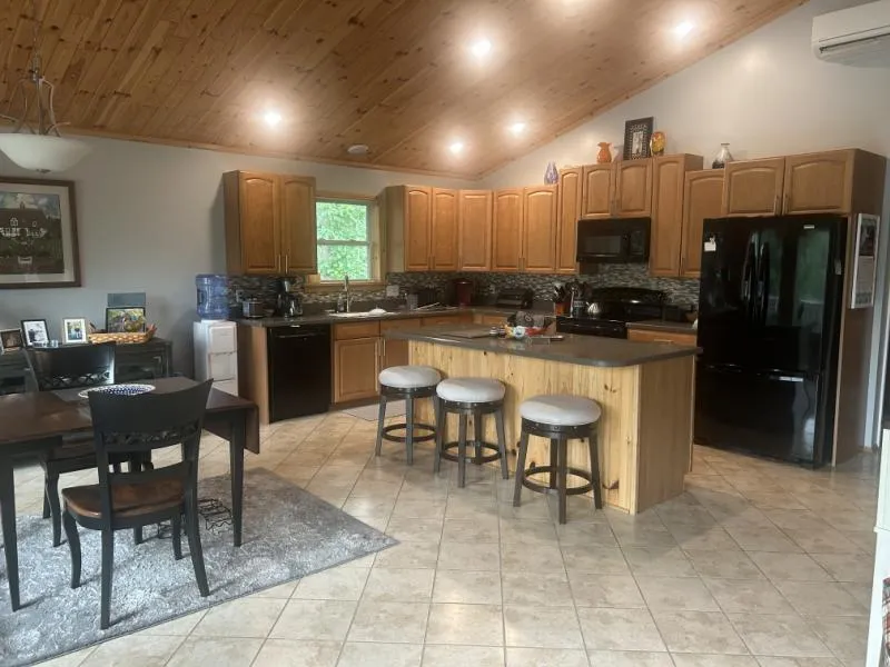 7859 Port Austin Road Pigeon, MI 48755