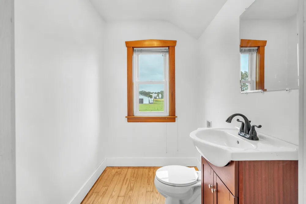 502 S 250 W Valparaiso, IN 46385