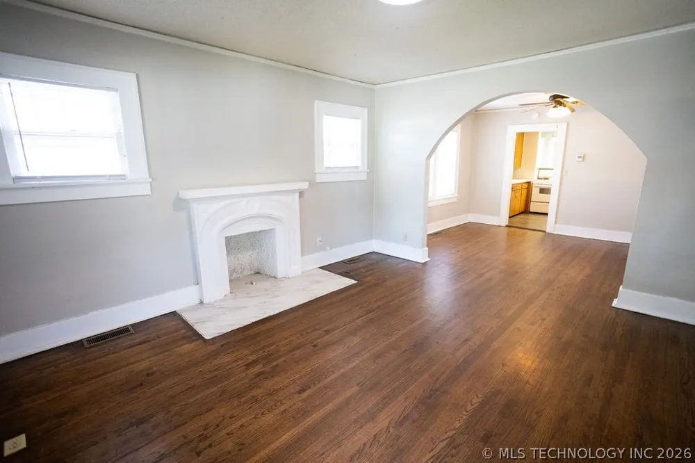 1147 S Florence Avenue Tulsa, OK 74104