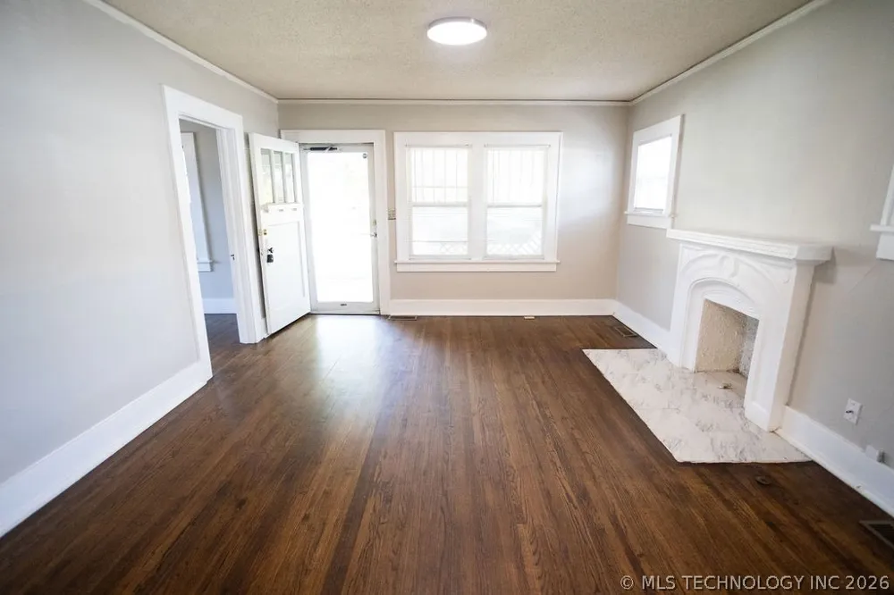1147 S Florence Avenue Tulsa, OK 74104