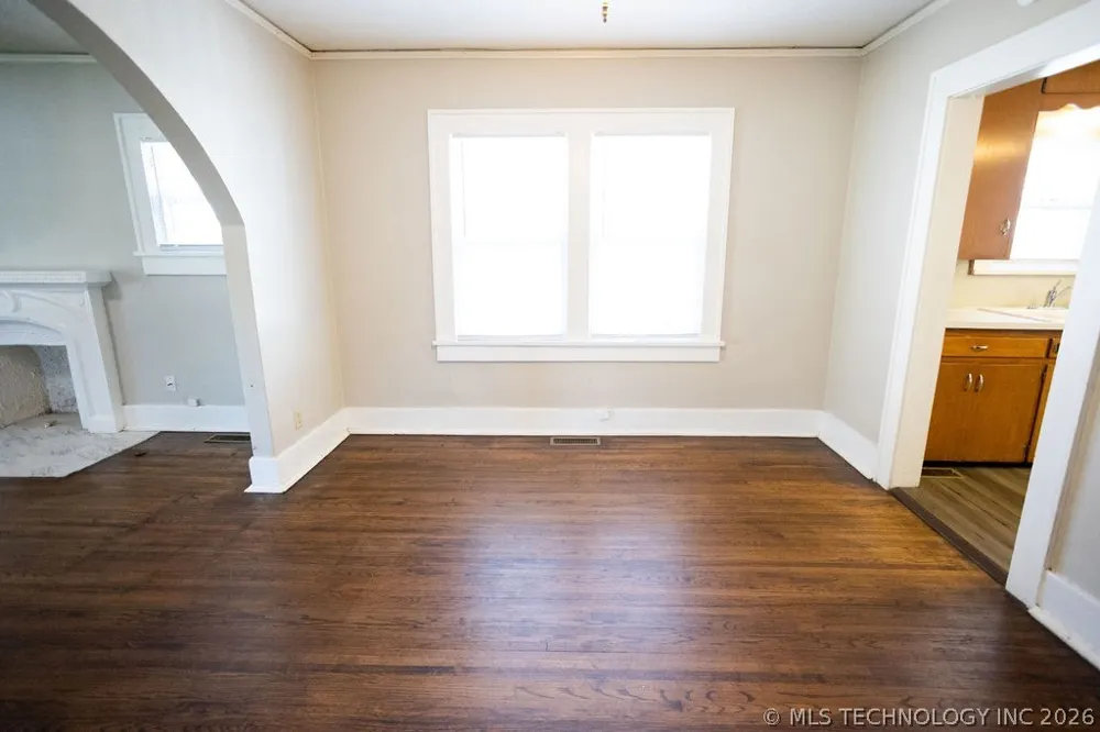 1147 S Florence Avenue Tulsa, OK 74104