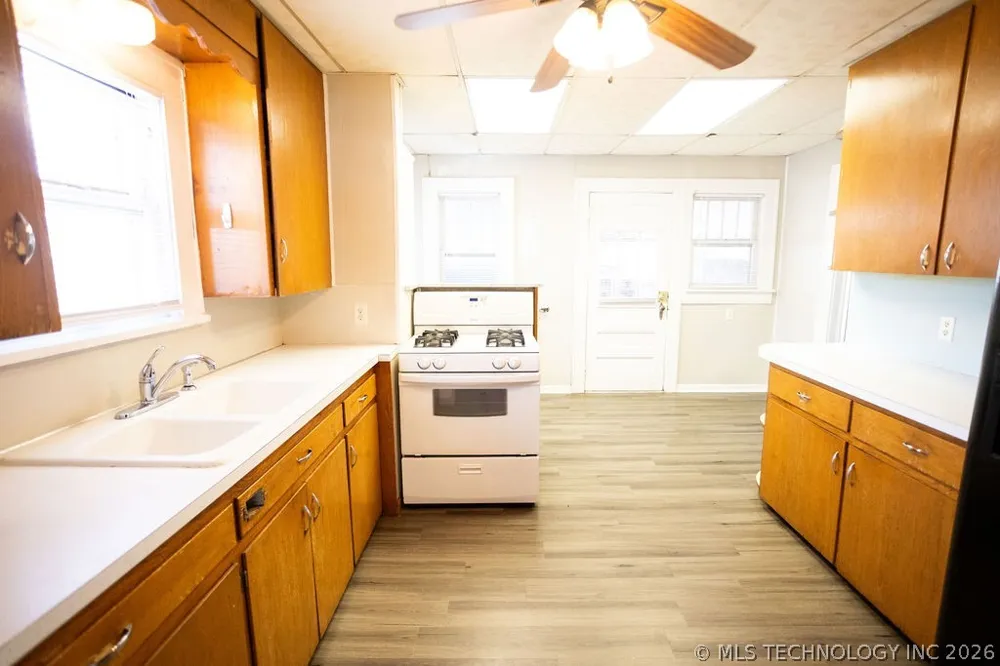 1147 S Florence Avenue Tulsa, OK 74104