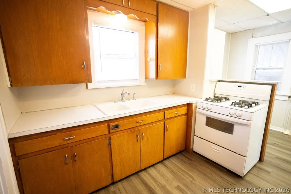 1147 S Florence Avenue Tulsa, OK 74104