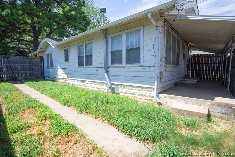 1147 S Florence Avenue Tulsa, OK 74104