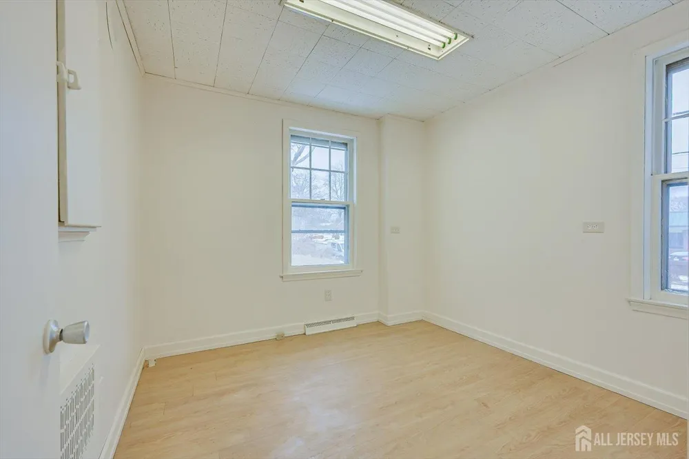 512 New Brunswick Avenue Fords, NJ 08863