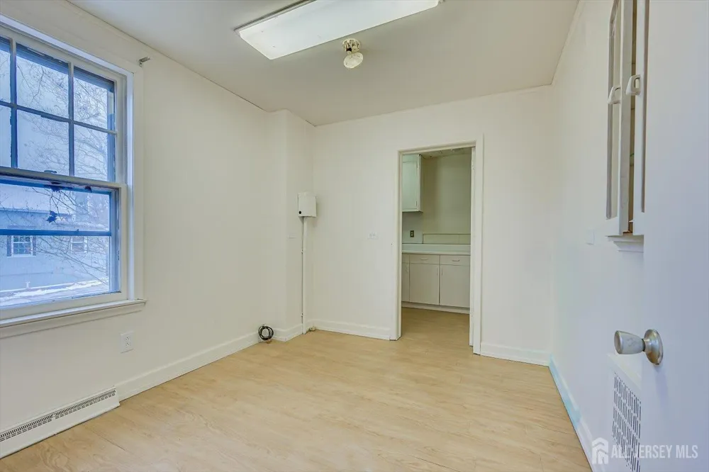512 New Brunswick Avenue Fords, NJ 08863
