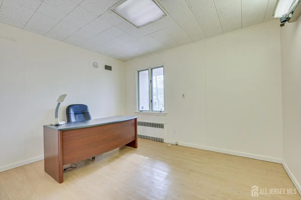 512 New Brunswick Avenue Fords, NJ 08863