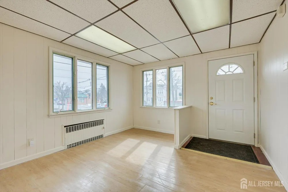 512 New Brunswick Avenue Fords, NJ 08863