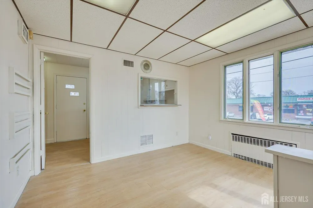 512 New Brunswick Avenue Fords, NJ 08863