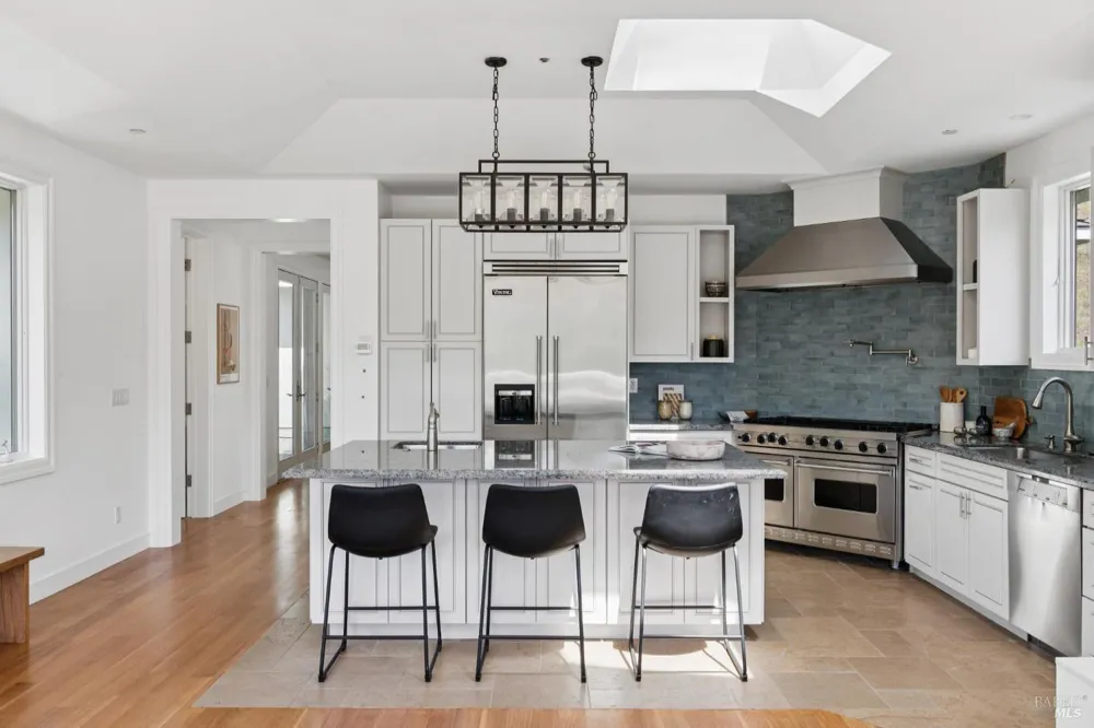 115 Piper Lane Fairfax, CA 94930