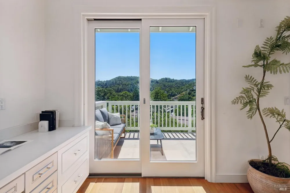 115 Piper Lane Fairfax, CA 94930