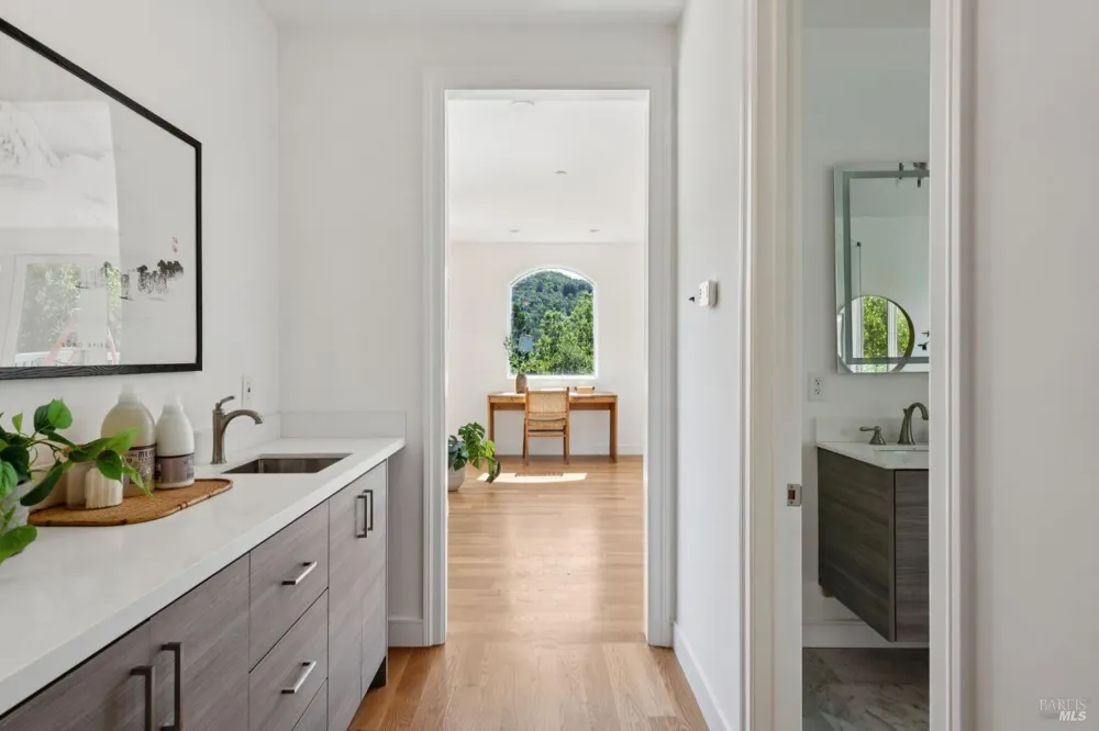 115 Piper Lane Fairfax, CA 94930