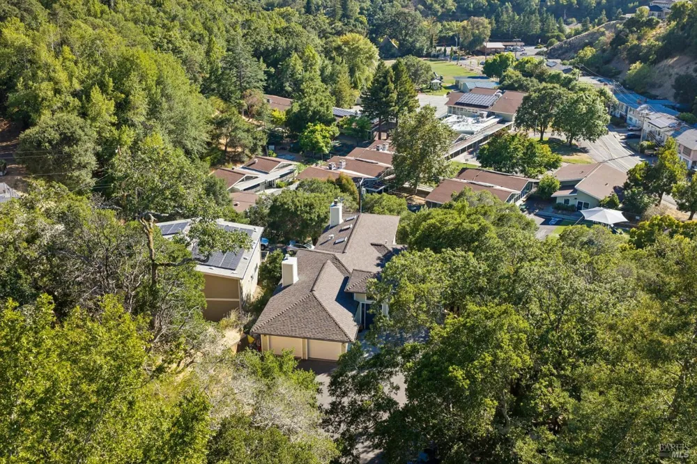 115 Piper Lane Fairfax, CA 94930