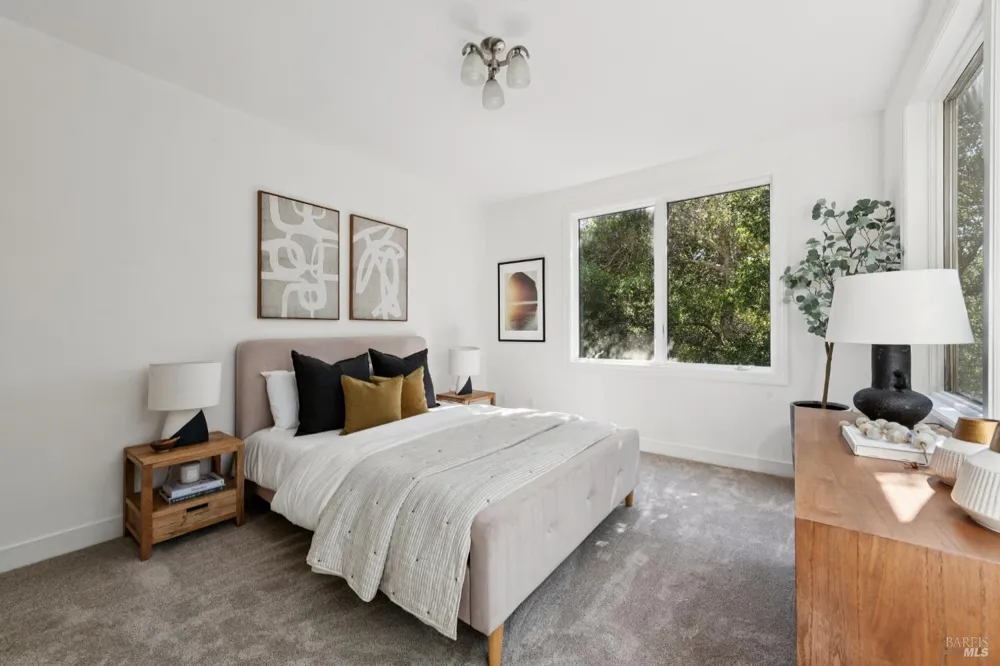 115 Piper Lane Fairfax, CA 94930