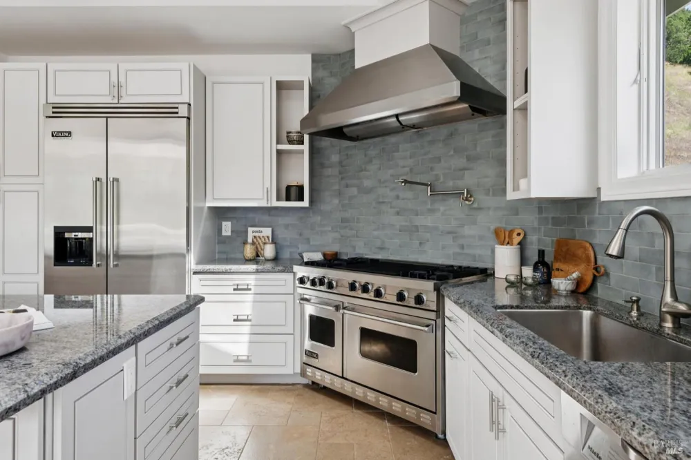 115 Piper Lane Fairfax, CA 94930