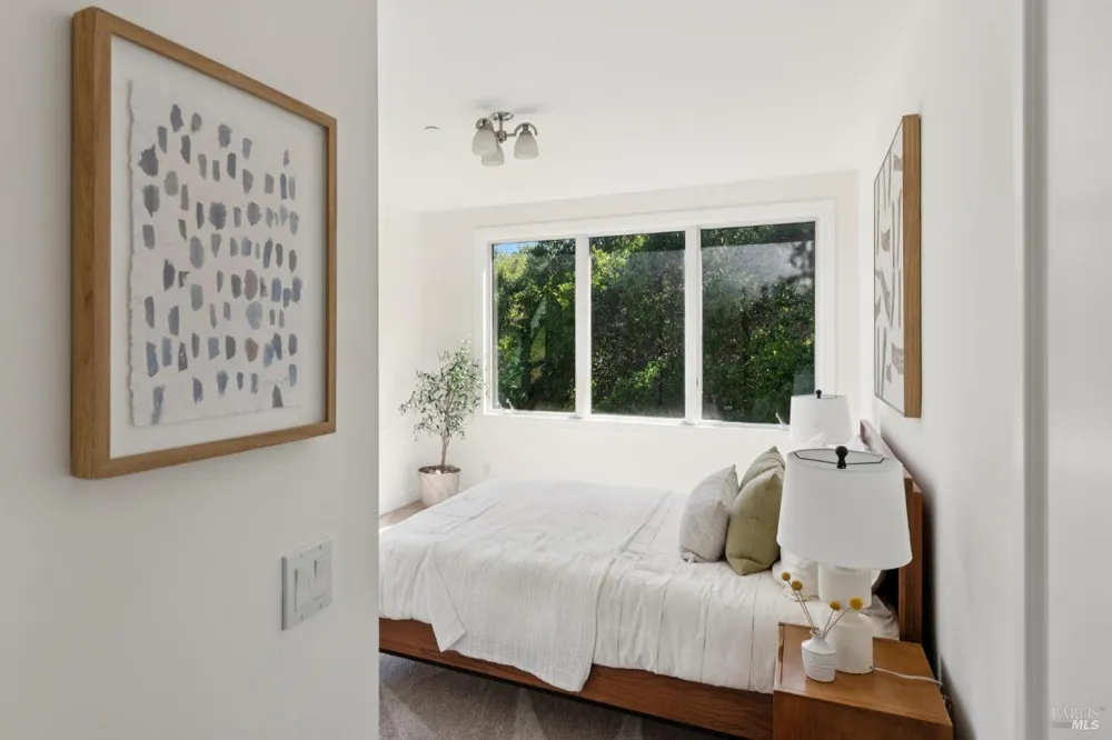 115 Piper Lane Fairfax, CA 94930