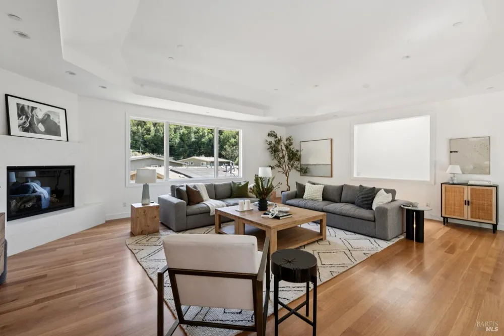 115 Piper Lane Fairfax, CA 94930