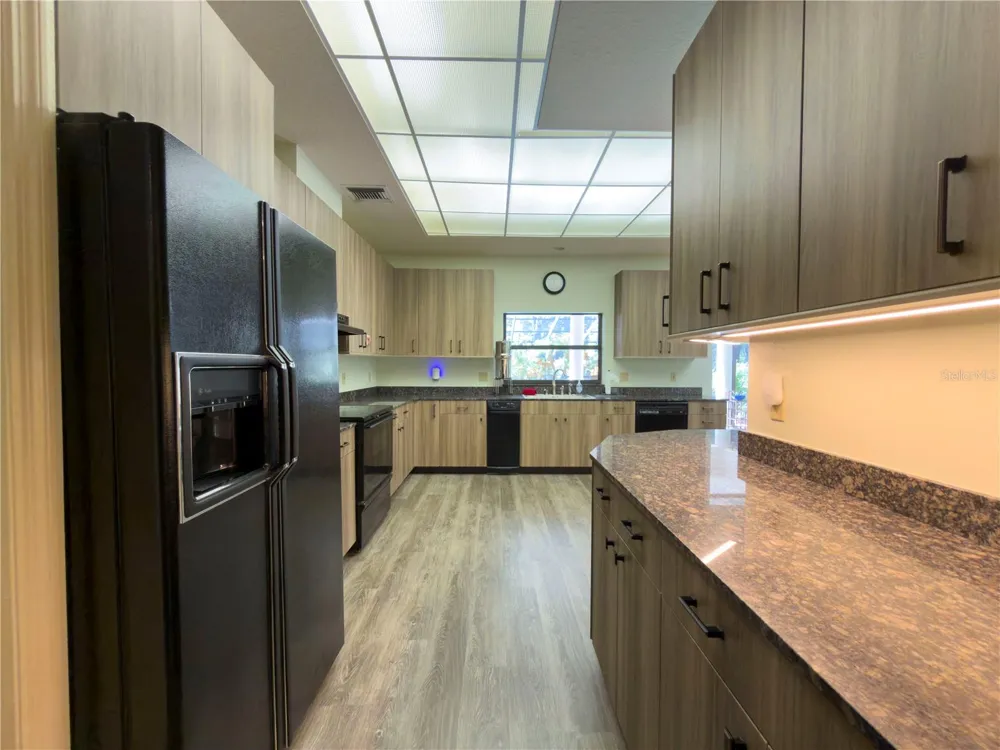 11708 ORANGE GROVE DRIVE Tampa, FL 33618