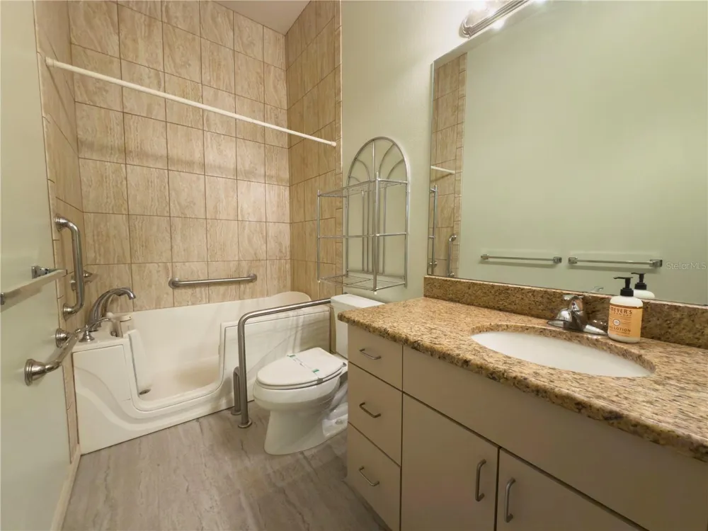11708 ORANGE GROVE DRIVE Tampa, FL 33618