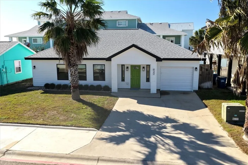 622 Sandy Lane Port Aransas, TX 78373
