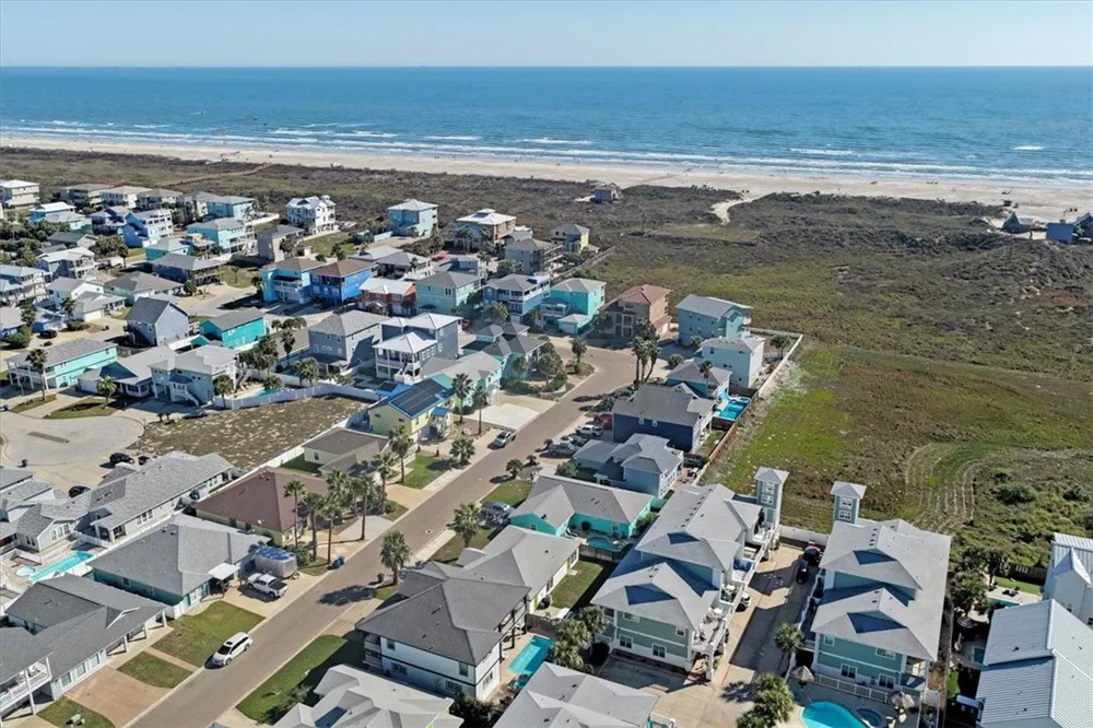 622 Sandy Lane Port Aransas, TX 78373