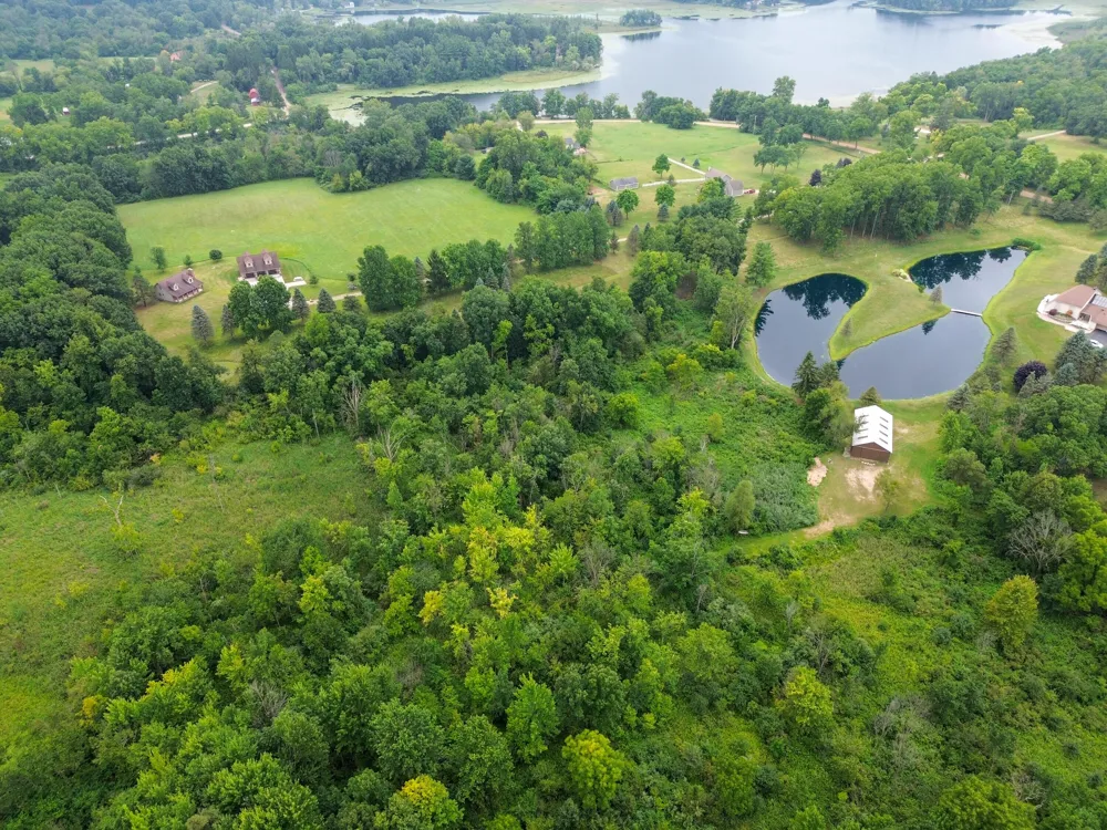 Sharon Hollow Road Manchester, MI 48158