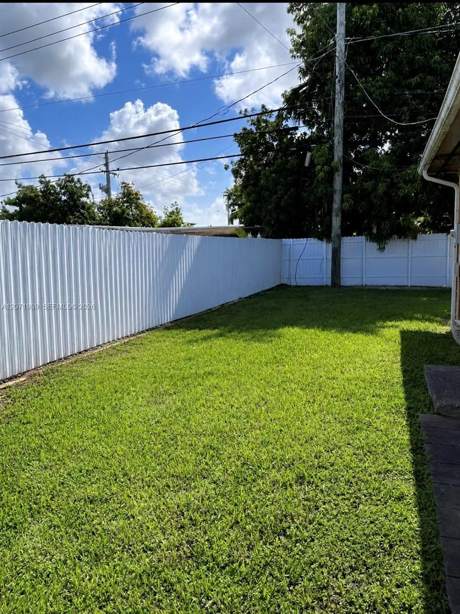 4151 SW 112th Ct Miami, FL 33165