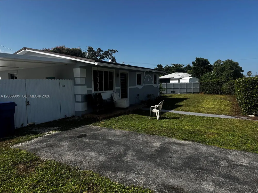 15200 Railroad Dr Miami Gardens, FL 33054