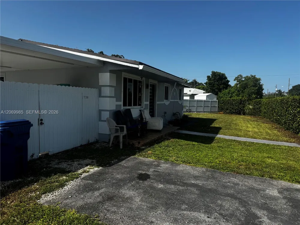 15200 Railroad Dr Miami Gardens, FL 33054