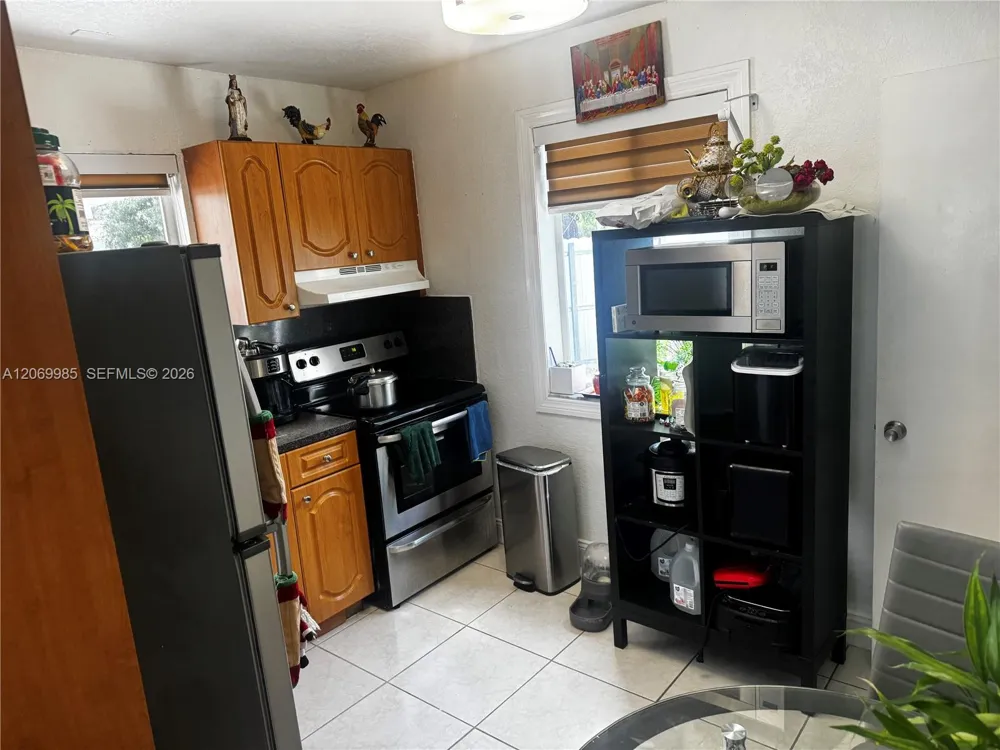 15200 Railroad Dr Miami Gardens, FL 33054