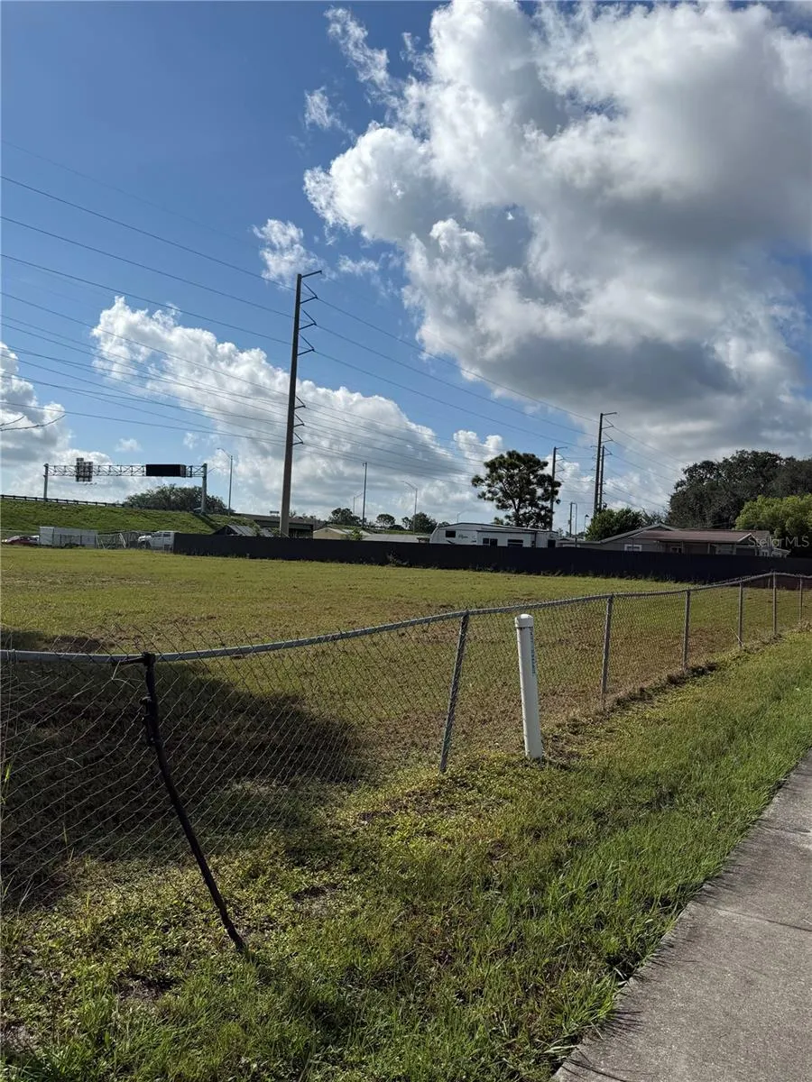 ECONLOCKHATCHEE TRAIL S Orlando, FL 32825
