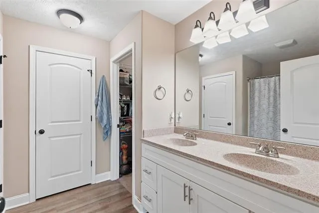 447 Fairbanks Ave Bowling Green, KY 42101