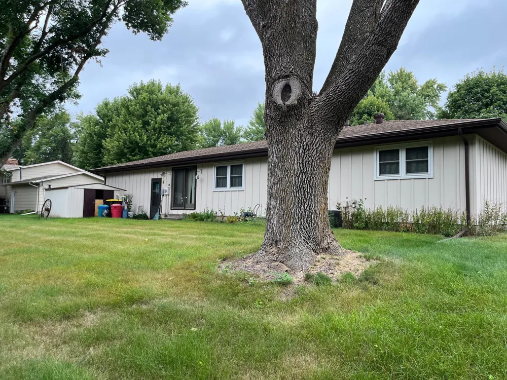 631 19th Street Windom, MN 56101