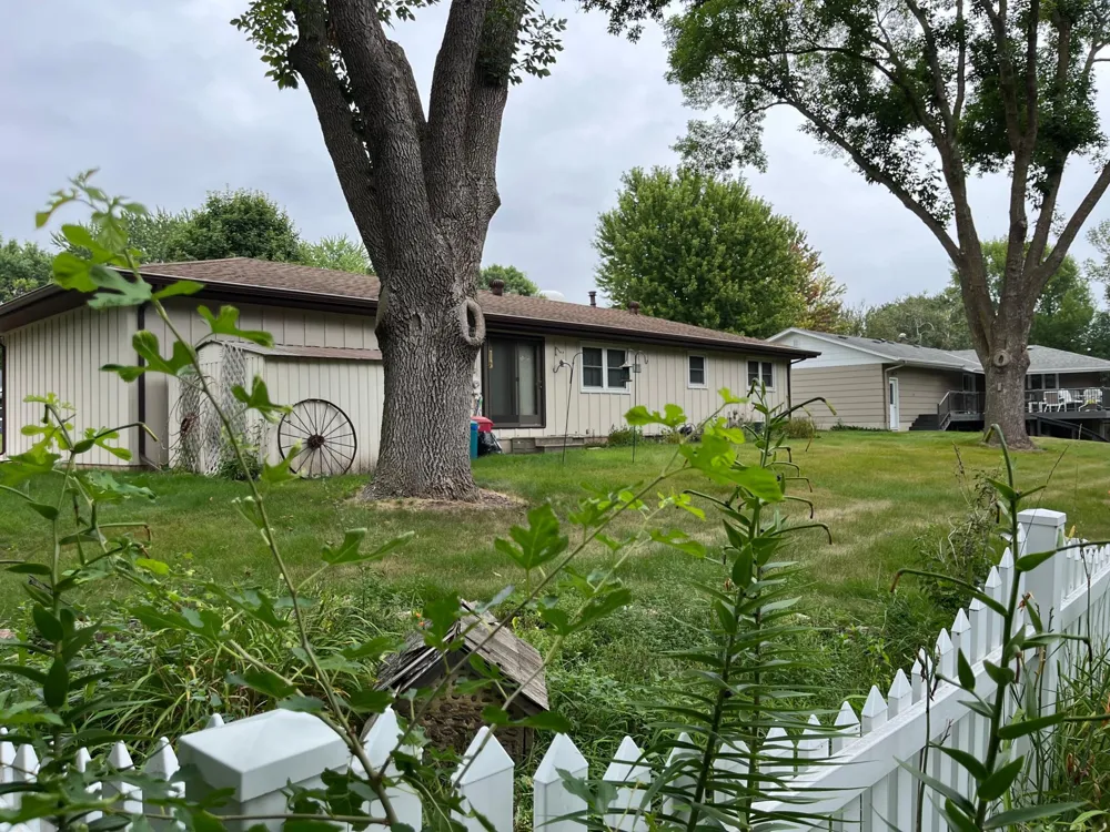 631 19th Street Windom, MN 56101