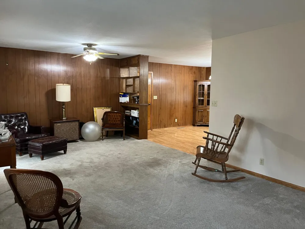 631 19th Street Windom, MN 56101