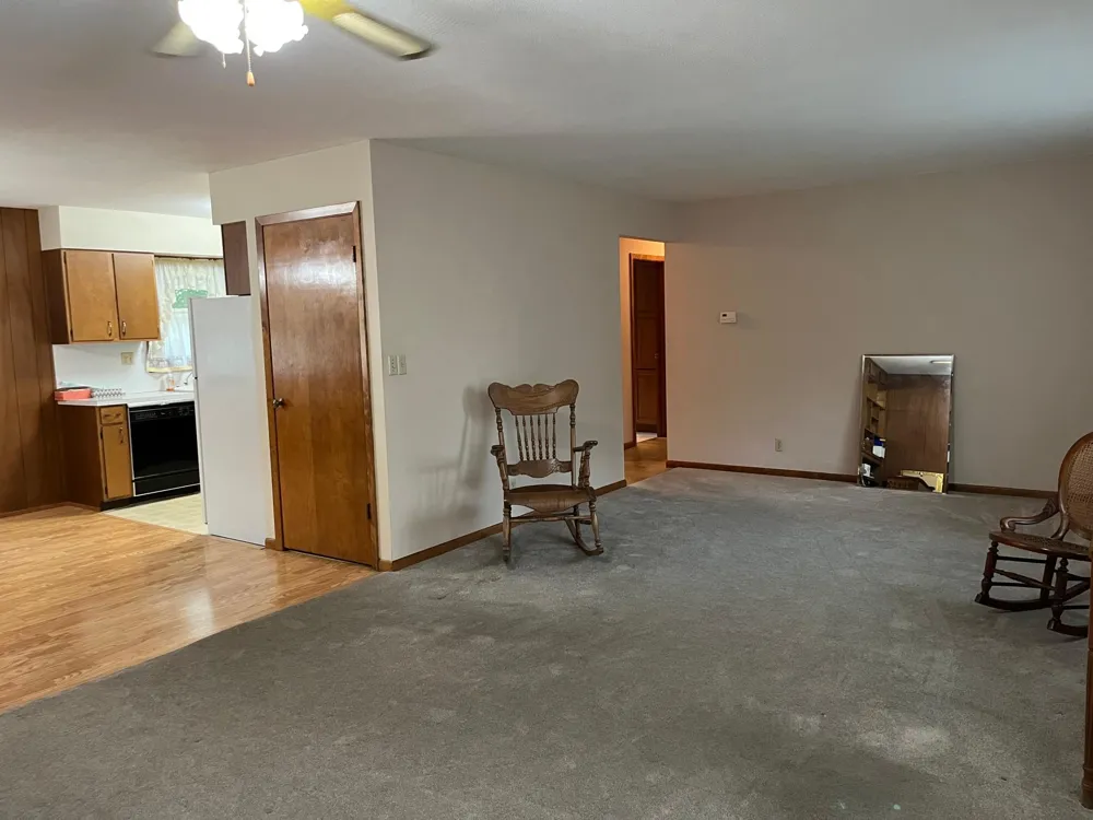 631 19th Street Windom, MN 56101