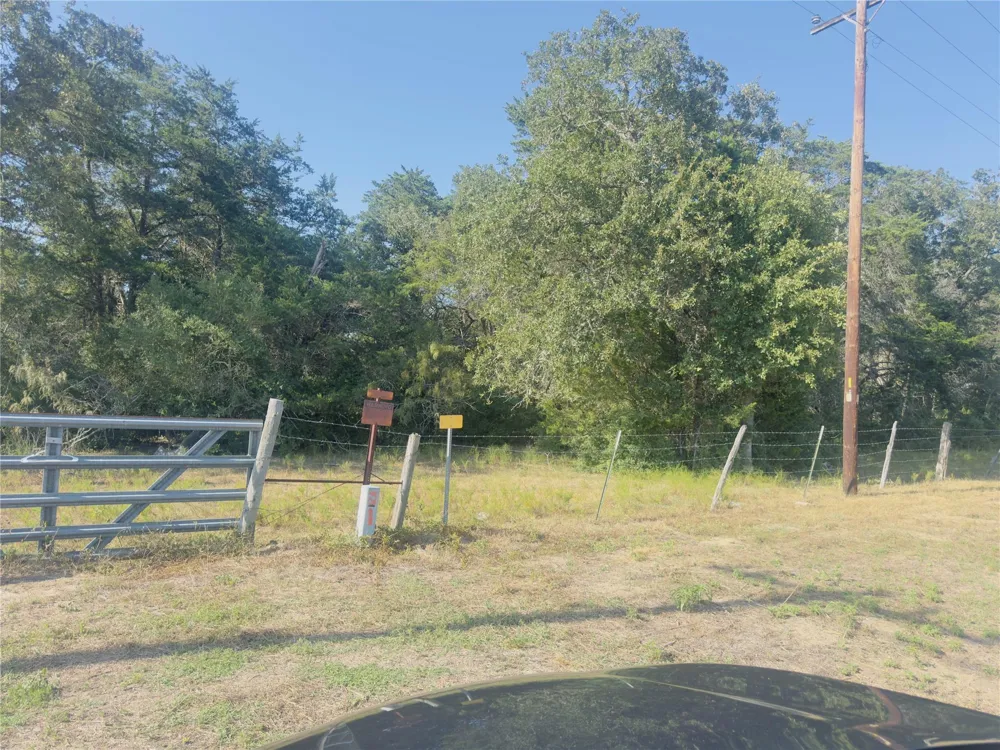 Fm 2314 Roads Hallettsville, TX 77964