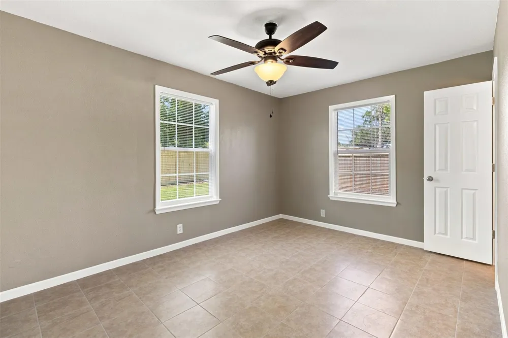 2213 17th Avenue Texas City, TX 77590