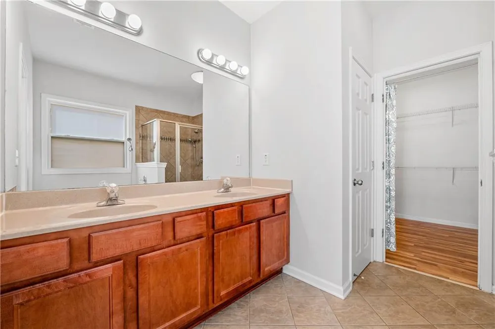 2113 Worrall Hill Drive Duluth, GA 30096