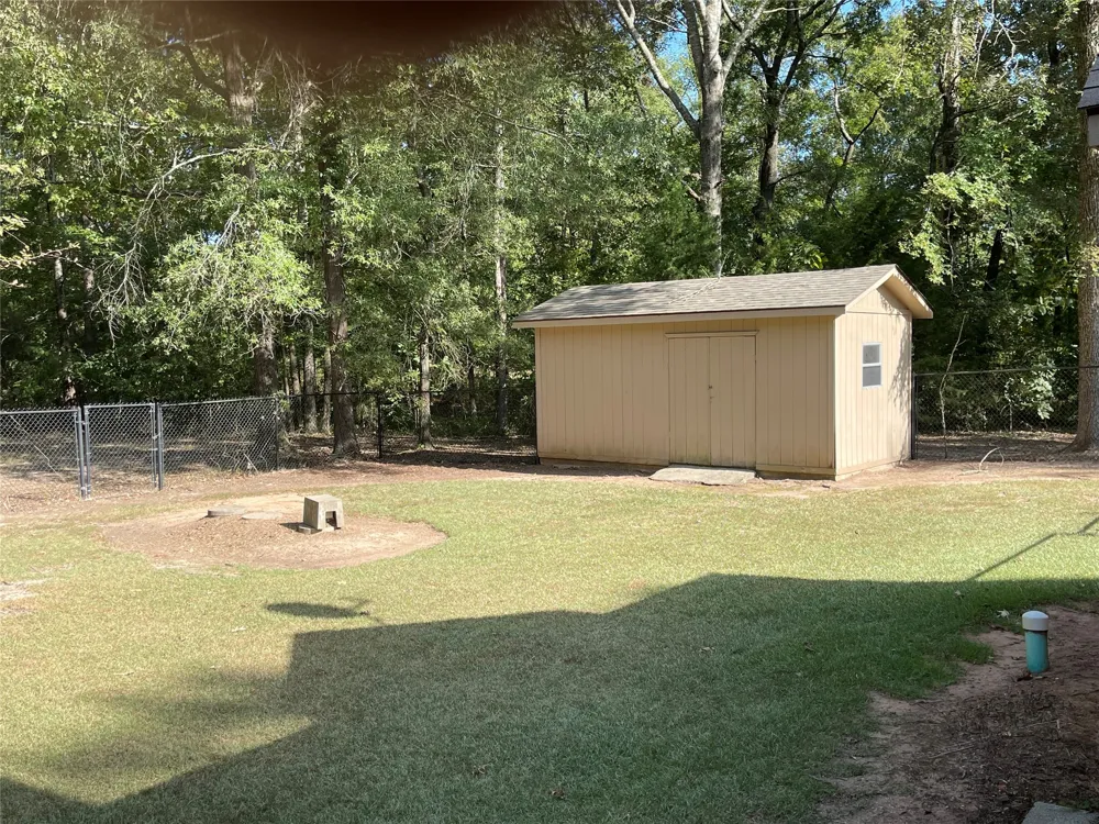 1035 Crouch Road Benton, LA 71006